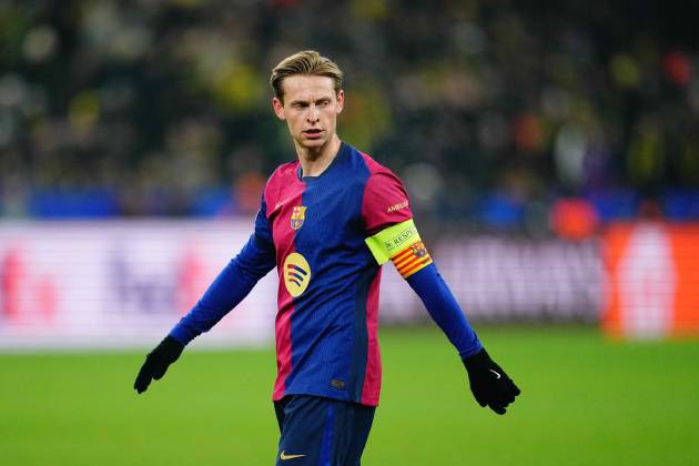Barcelona đẩy mạnh gia hạn hợp đồng với Frenkie De Jong: Tương lai tươi sáng cho tiền vệ người Hà Lan